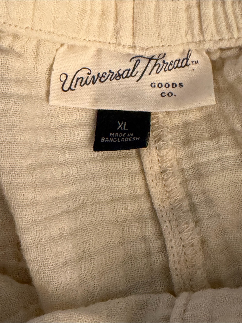 Universal Thread Cream Shorts - Picture 3 of 3